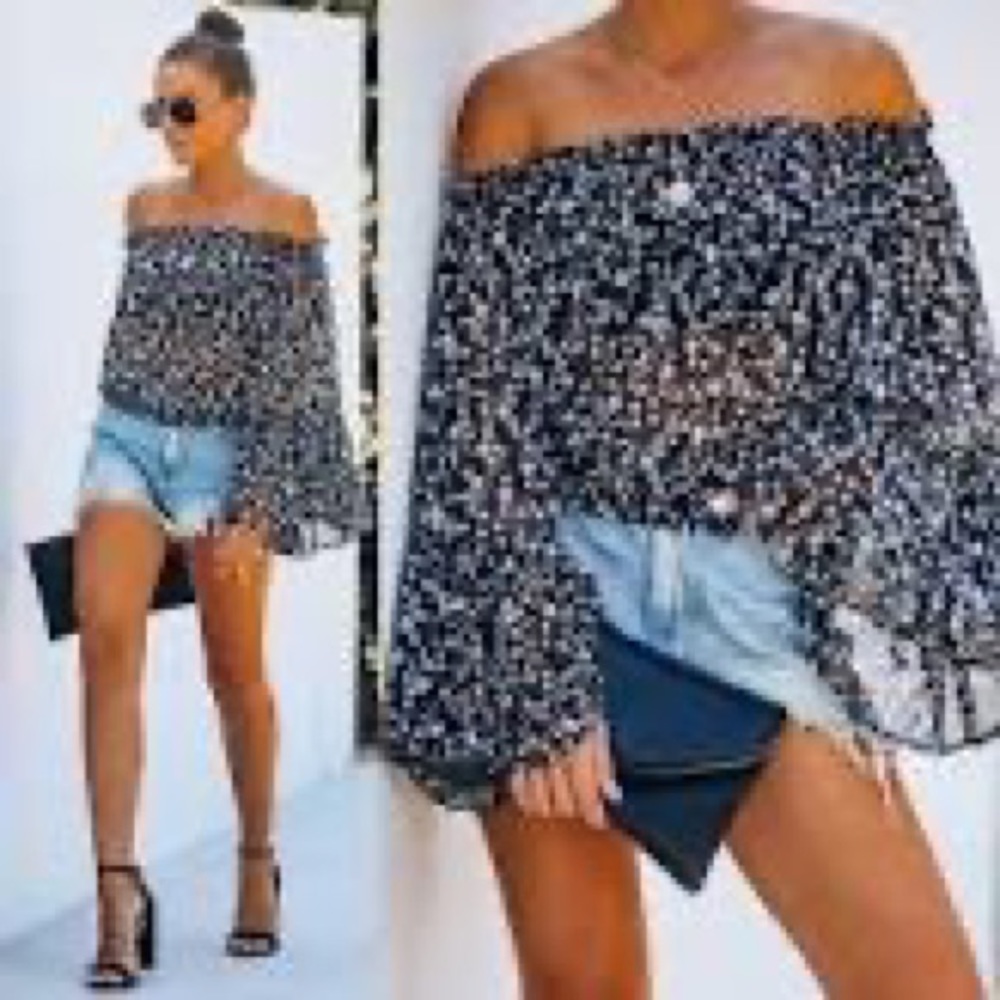 Vici Parson Floral Off The Shoulder Bell Sleeve Blouse